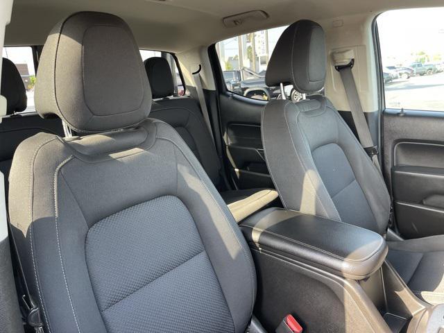 Photo of 2018 Deepwood Green Metallic Chevrolet Colorado