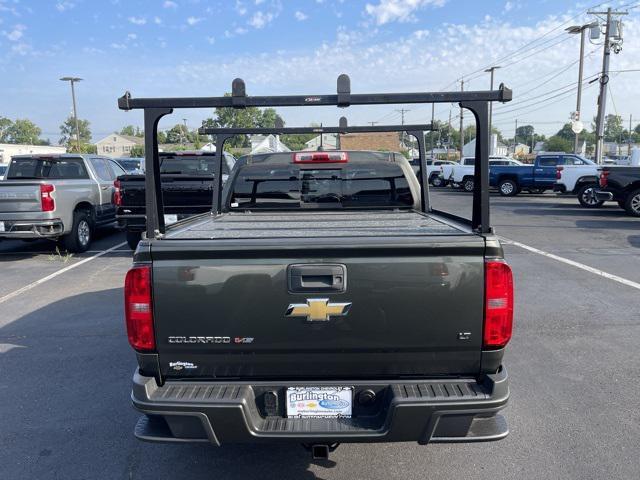 Photo of 2018 Deepwood Green Metallic Chevrolet Colorado