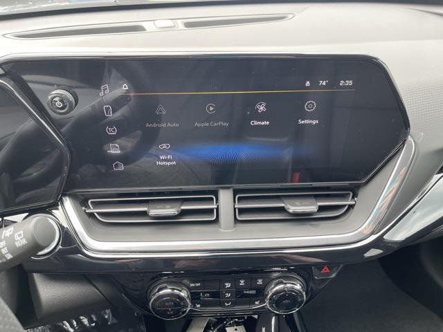 Photo of 2025 Sterling Gray Metallic Chevrolet Trax