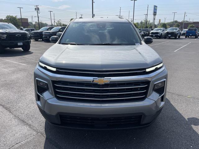 Photo of 2025 Sterling Gray Metallic Chevrolet Traverse