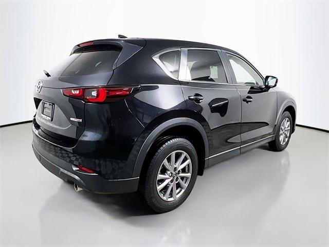 Photo of 2022 Jet Black Mica Mazda CX-5