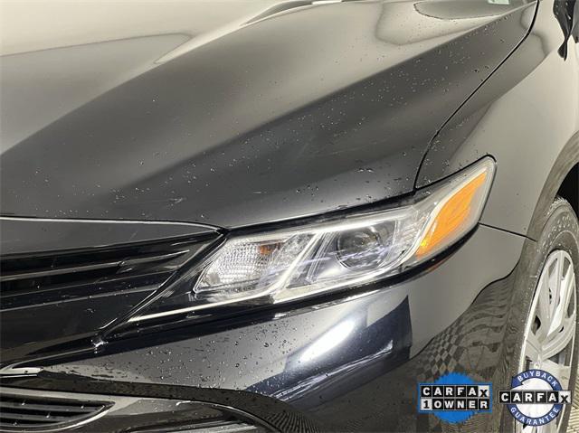Photo of 2020 Midnight Black Metallic Toyota Camry