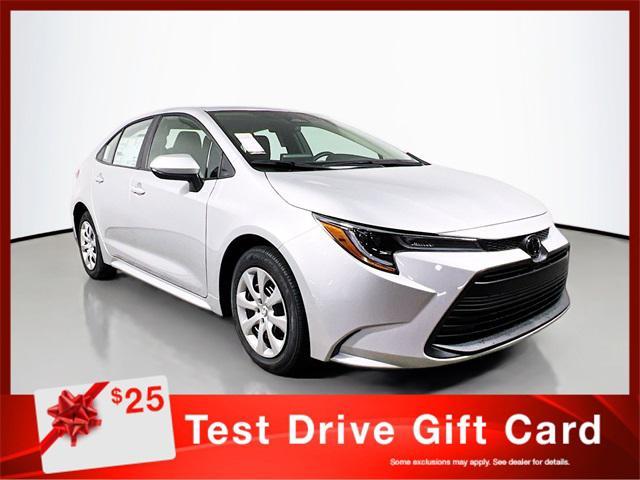 Photo of 2025 Classic Silver Metallic Toyota Corolla