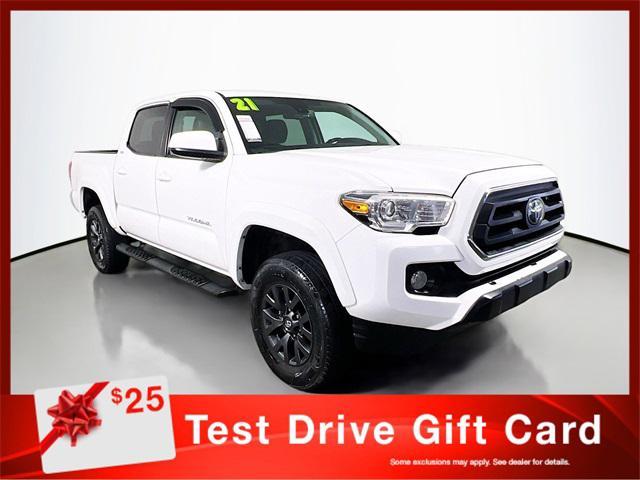 Photo of 2021 Super White Toyota Tacoma