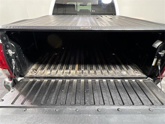 Photo of 2022 White Toyota Tacoma