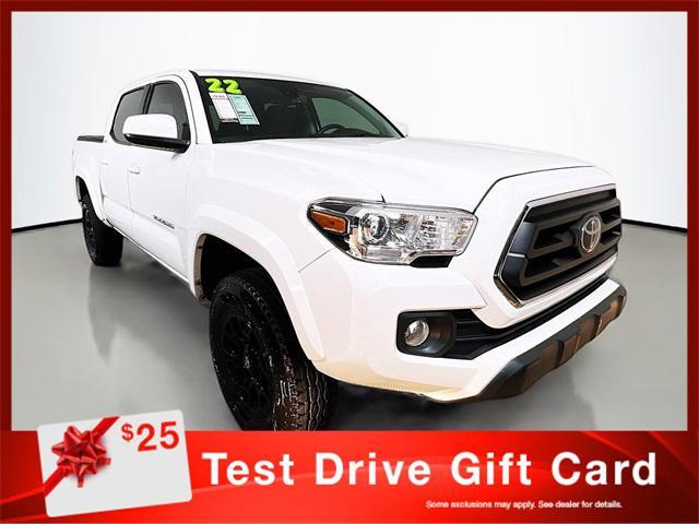 Photo of 2022 White Toyota Tacoma