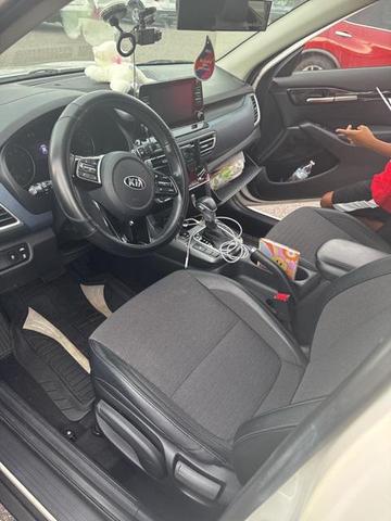 Photo of 2021 Snow White Pearl Kia Seltos
