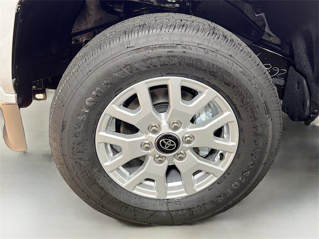 Photo of 2025 Ice Cap Toyota Tacoma