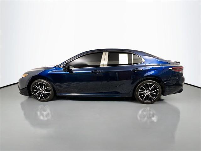 Photo of 2021 Galactic Aqua Mica Toyota Camry