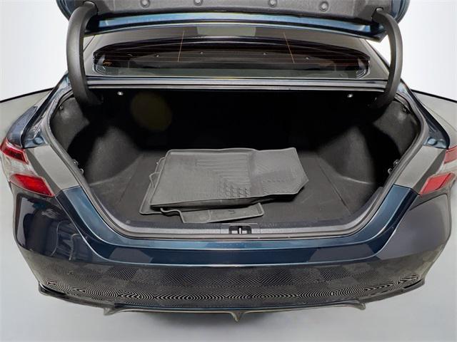 Photo of 2021 Galactic Aqua Mica Toyota Camry