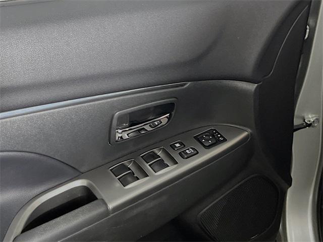 Photo of 2024 Alloy Silver Metallic Mitsubishi Outlander Sport