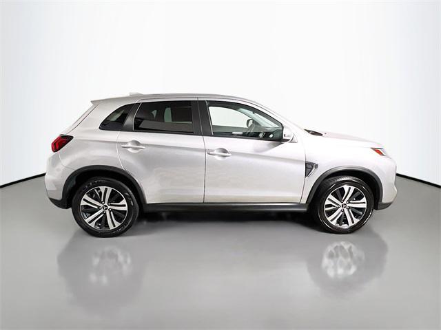 Photo of 2024 Alloy Silver Metallic Mitsubishi Outlander Sport