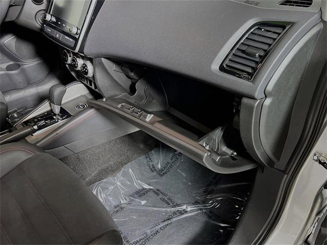 Photo of 2024 Alloy Silver Metallic Mitsubishi Outlander Sport