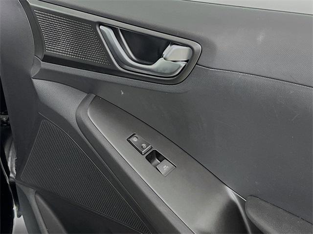 Photo of 2020 Black Noir Pearl Hyundai IONIQ Hybrid