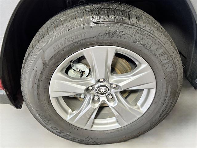 Photo of 2023 Ruby Flare Pearl Toyota RAV4 Hybrid