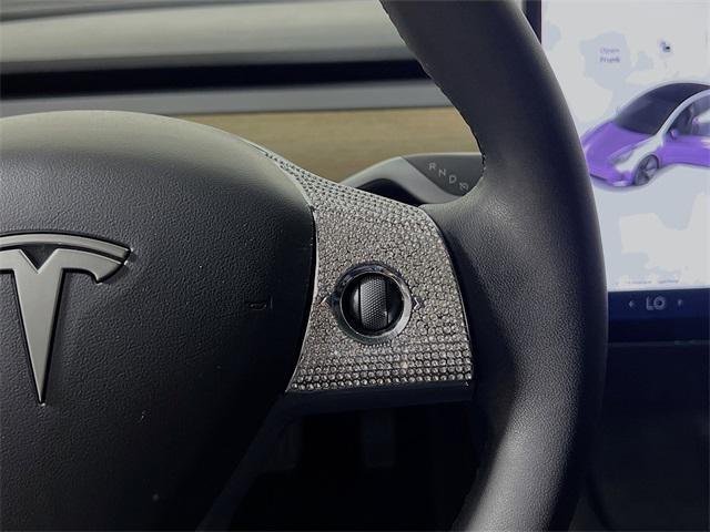 Photo of 2021 Pearl White Multi-Coat Tesla Model 3