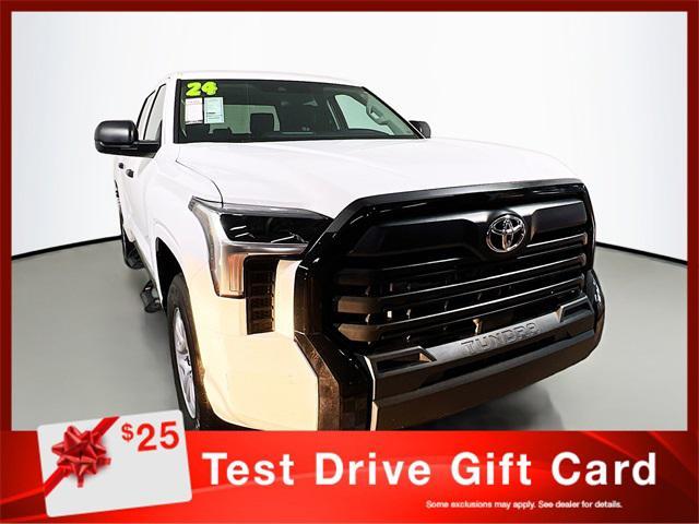 Photo of 2024 Ice Cap Toyota Tundra