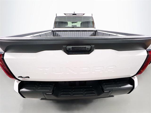 Photo of 2024 Ice Cap Toyota Tundra