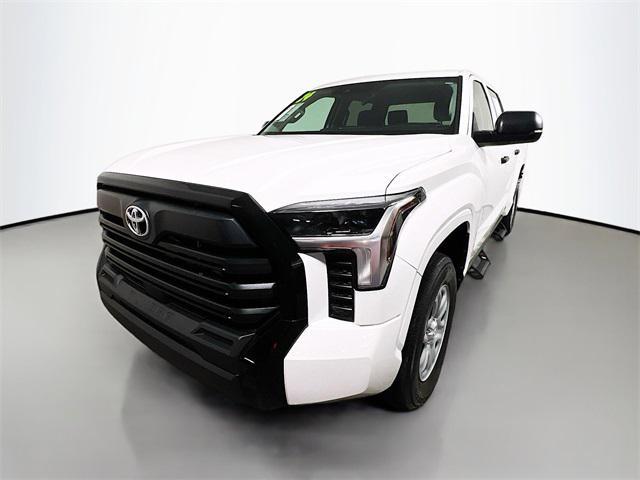 Photo of 2024 Ice Cap Toyota Tundra