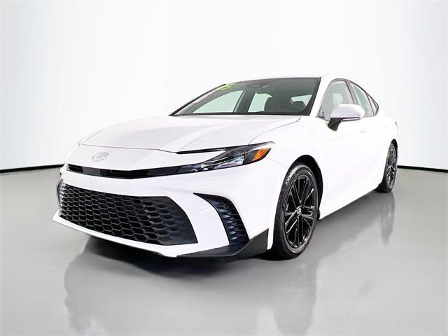 Photo of 2025 Ice Toyota Camry