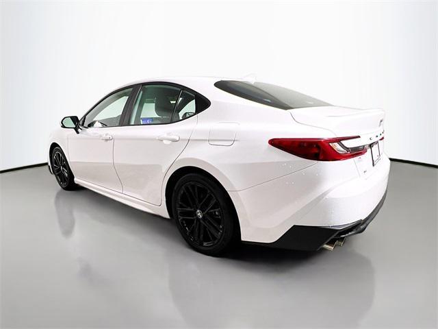 Photo of 2025 Ice Toyota Camry