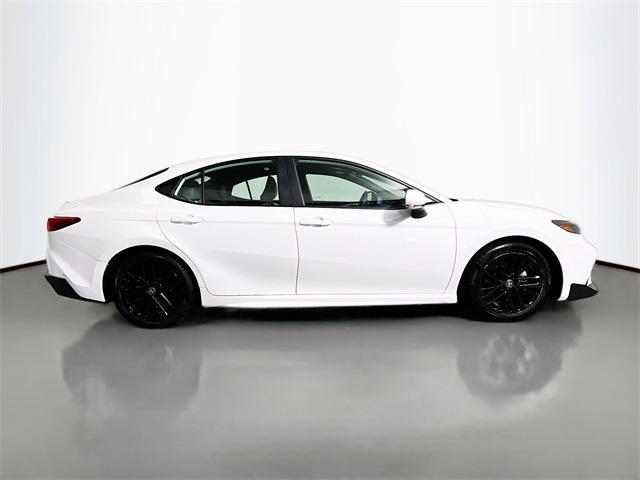 Photo of 2025 Ice Toyota Camry