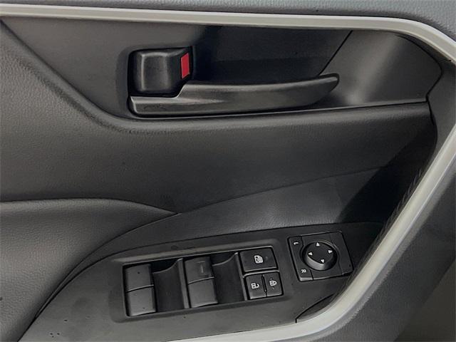Photo of 2025 Magnetic Gray Metallic Toyota RAV4