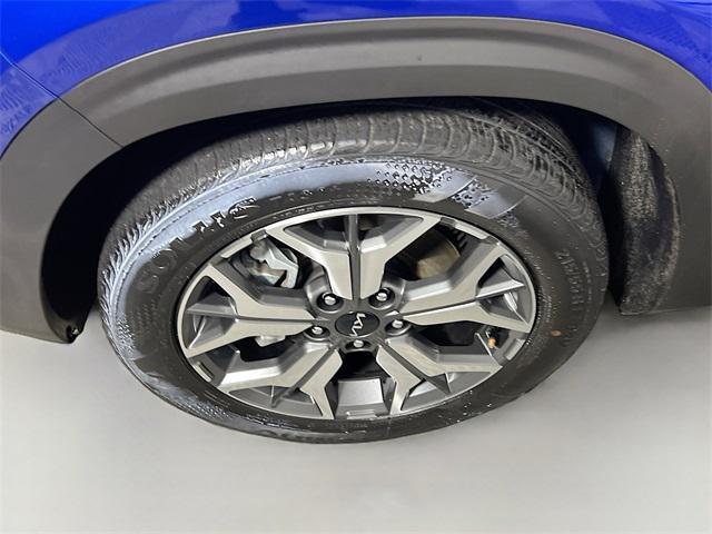 Photo of 2023 Neptune Blue Kia Seltos