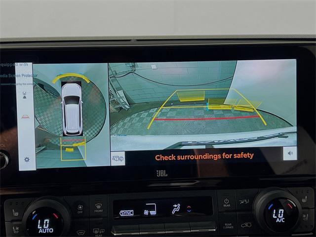 Photo of 2025 Wind Chill Prl Toyota Grand Highlander Hybrid