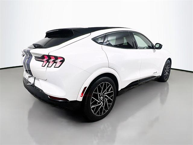Photo of 2021 Star White Metallic Tri-Coat Ford Mustang Mach-E