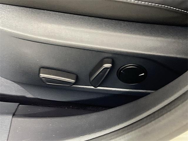 Photo of 2021 Star White Metallic Tri-Coat Ford Mustang Mach-E