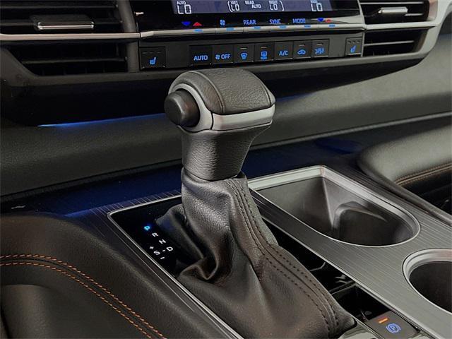 Photo of 2023 Ice Toyota Sienna