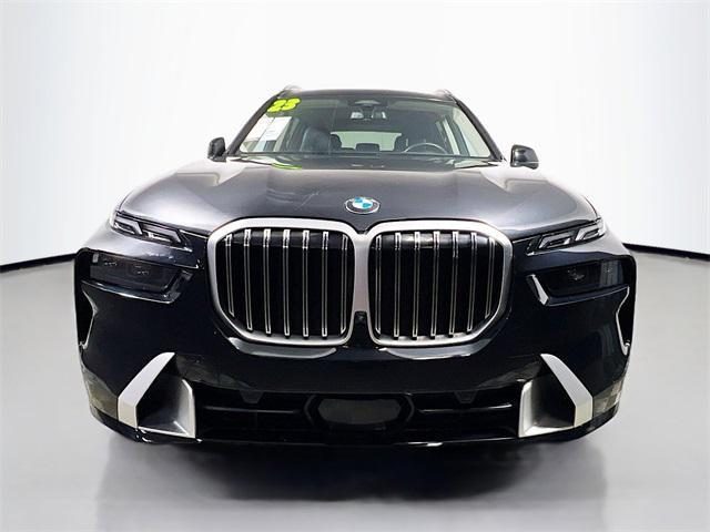 Photo of 2023 Black Sapphire Metallic BMW X7