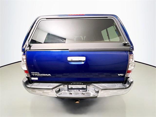 Photo of 2015 Blue Ribbon Metallic Toyota Tacoma