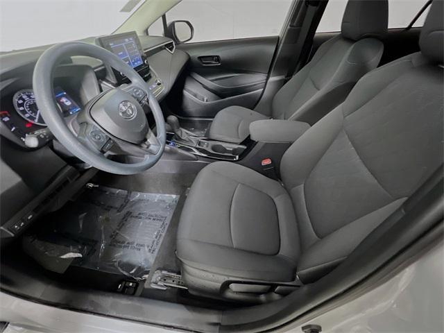 Photo of 2022 Classic Silver Metallic Toyota Corolla