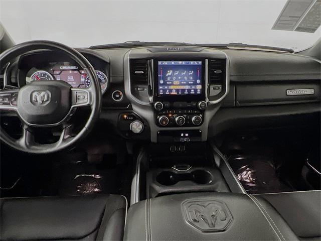 Photo of 2024 Diamond Black Crystal Pearlcoat RAM 1500