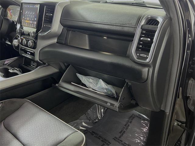 Photo of 2024 Diamond Black Crystal Pearlcoat RAM 1500