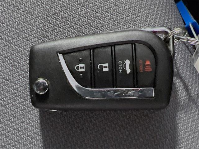 Photo of 2022 Silver Toyota Corolla