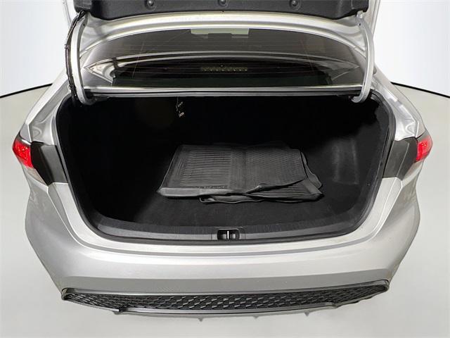 Photo of 2022 Silver Toyota Corolla