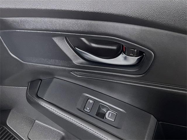 Photo of 2024 Crystal Black Pearl Honda Accord Hybrid