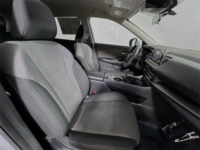 Photo of 2023 Brilliant Silver Metallic Nissan Rogue