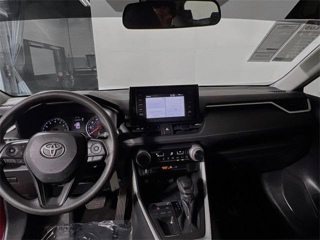 Photo of 2019 Ruby Flare Pearl Toyota RAV4