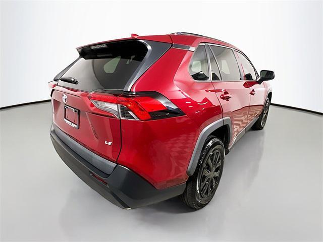 Photo of 2019 Ruby Flare Pearl Toyota RAV4