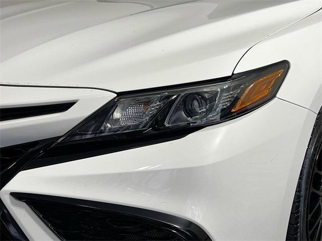 Photo of 2022 White Toyota Camry