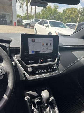 Photo of 2024 Pearl Toyota Corolla