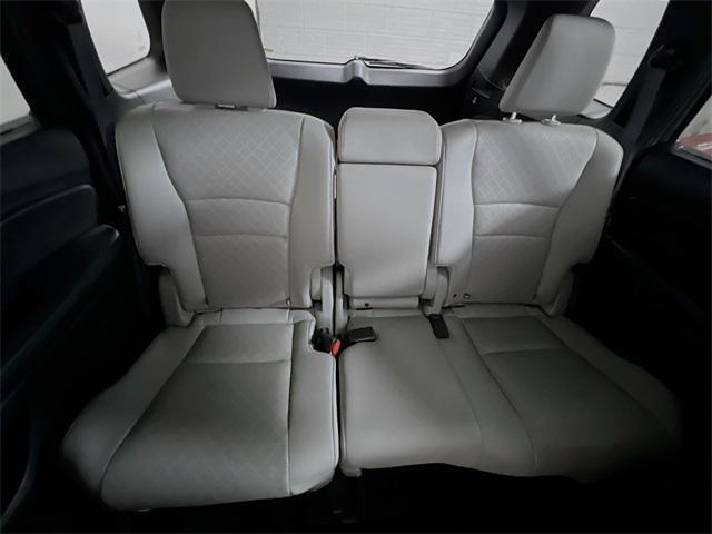 Photo of 2019 Modern Steel Metallic Honda Passport