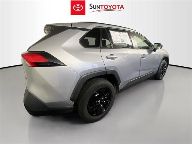Photo of 2021 Silver Sky Metallic Toyota RAV4