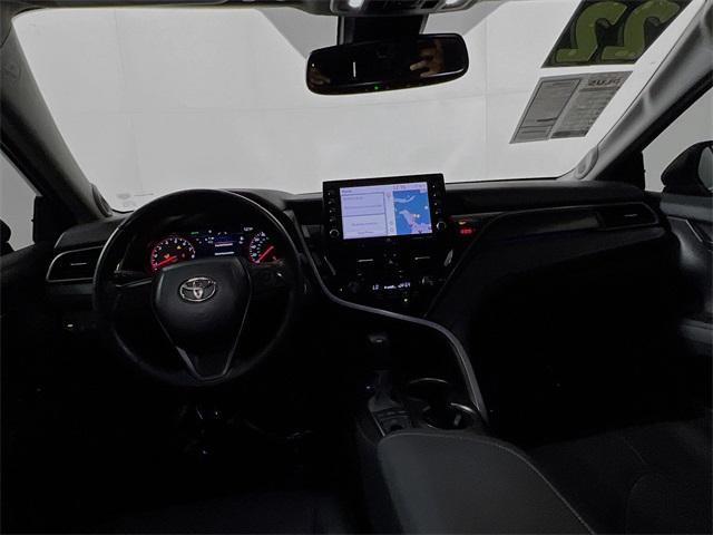 Photo of 2022 Gray Toyota Camry