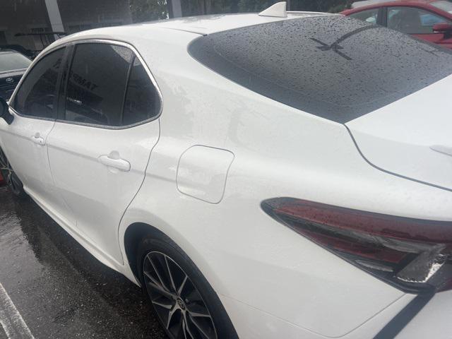 Photo of 2024 Ice Toyota Camry