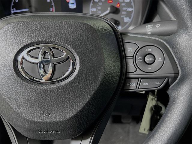 Photo of 2025 Classic Silver Metallic Toyota Corolla